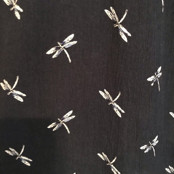 Navy dragonfly print 3/4 sleeve pin-tucked popover blouse - Picture 2 of 2